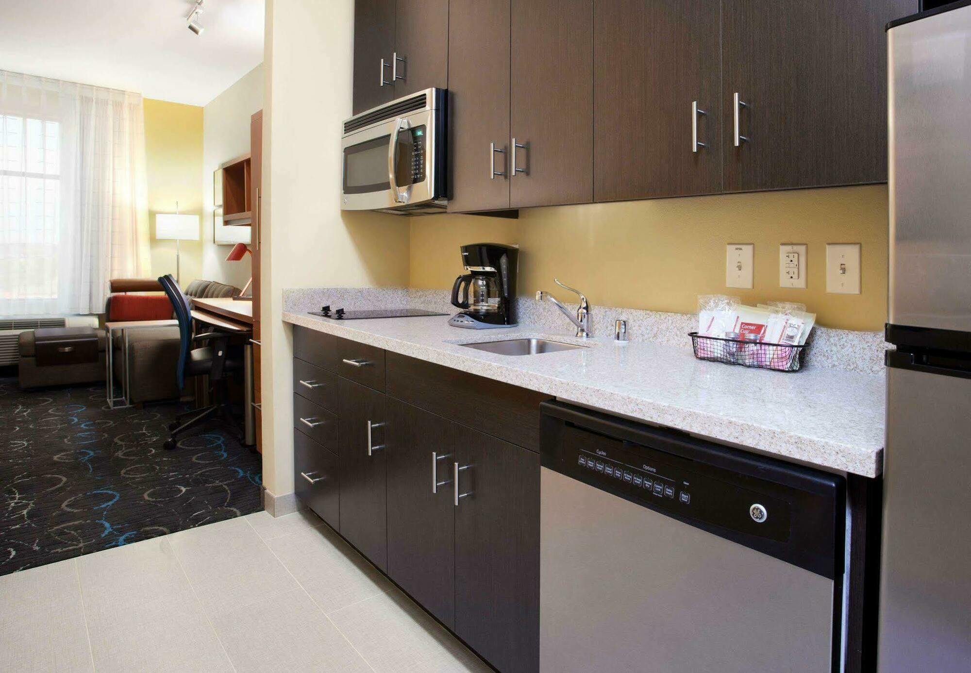 Towneplace Suites By Marriott Carlsbad Ngoại thất bức ảnh